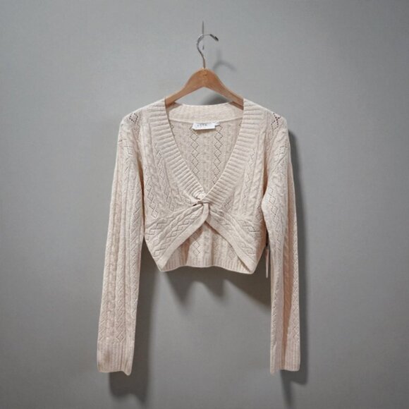 NWT ASTR the Label Knot Front Cropped Sweater Cream - Picture 3 of 9